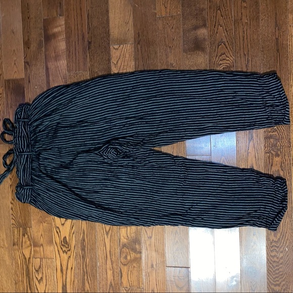 American Eagle Striped Pants - Picture 3 of 3